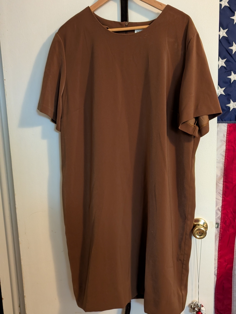 Relaxed Brown Midi Dress - Simple Everyday Style